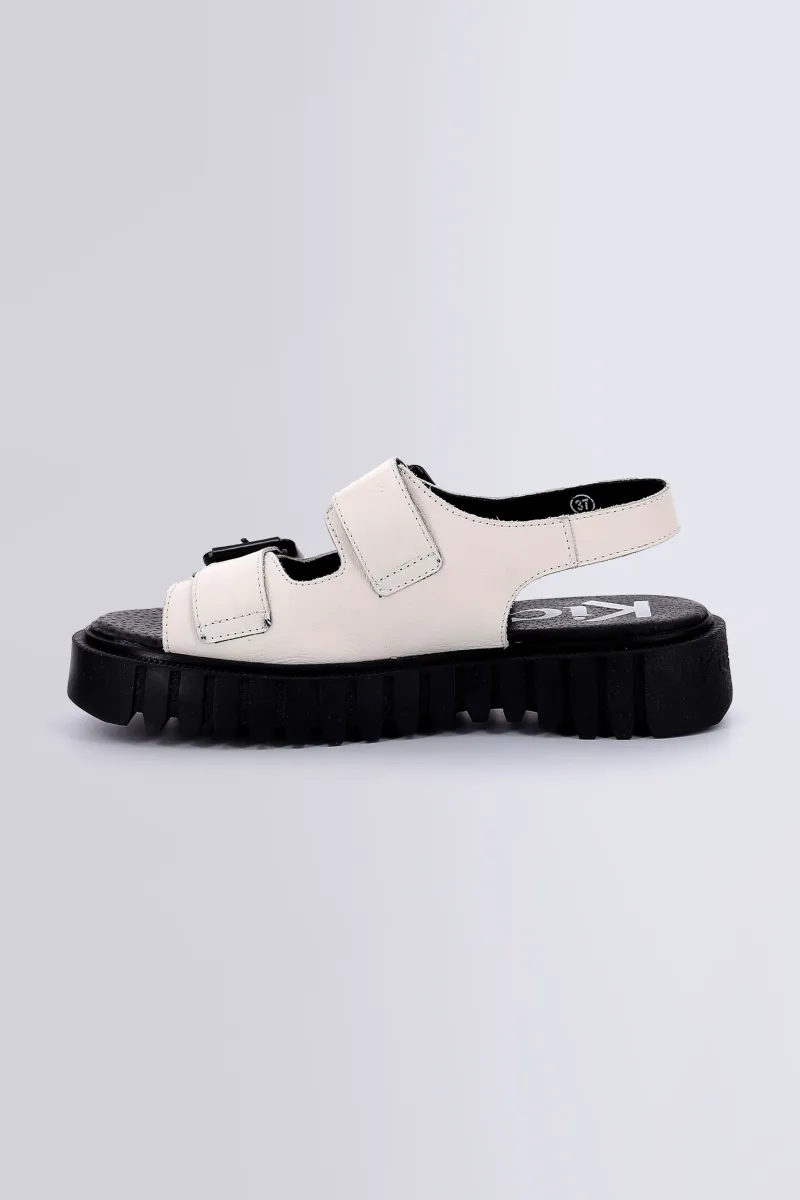 Kickers Sandales Et Nu-Pieds-Kick Falk Blanc
