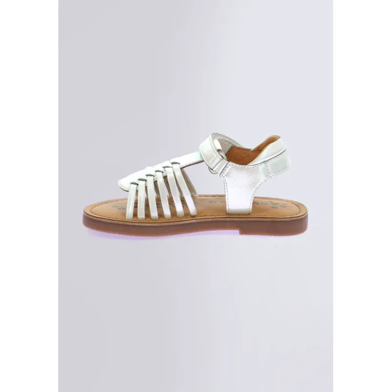 Kickers Sandales Et Nu-Pieds-Kick Prella Irisé Blanc